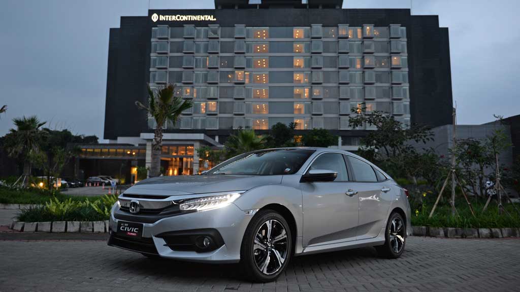 All New Honda Civic Turbo Geser Posisi Toyota Corolla Altis All New Honda Civic Turbo Geser Posisi Toyota Corolla Altis
