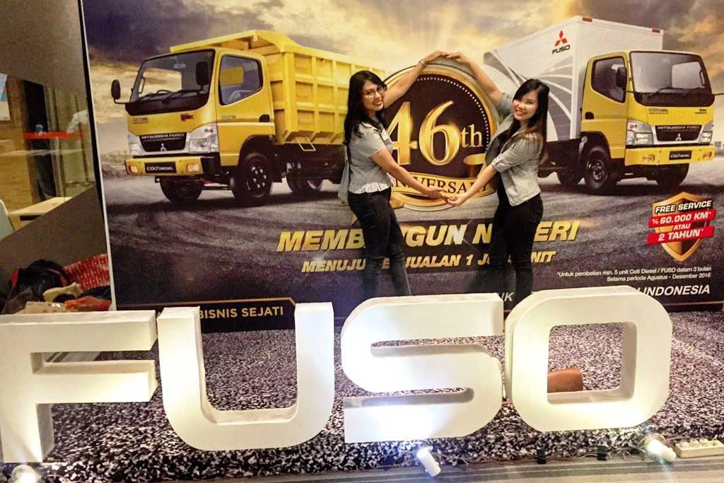 Geber Target 1 Juta Unit, Mitsubishi Fuso Gelar Ratusan Event Geber Target 1 Juta Unit, Mitsubishi Fuso Gelar Ratusan Event