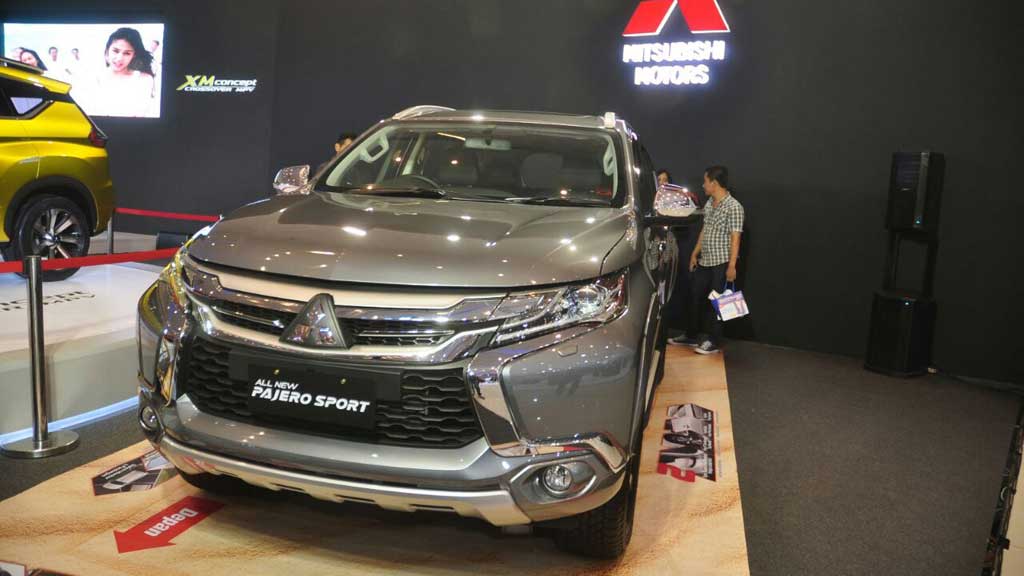 Mitsubishi Pajero Sport Limited Edition dengan 11 Aksesoris Tambahan Mitsubishi Pajero Sport Limited Edition dengan 11 Aksesoris Tambahan