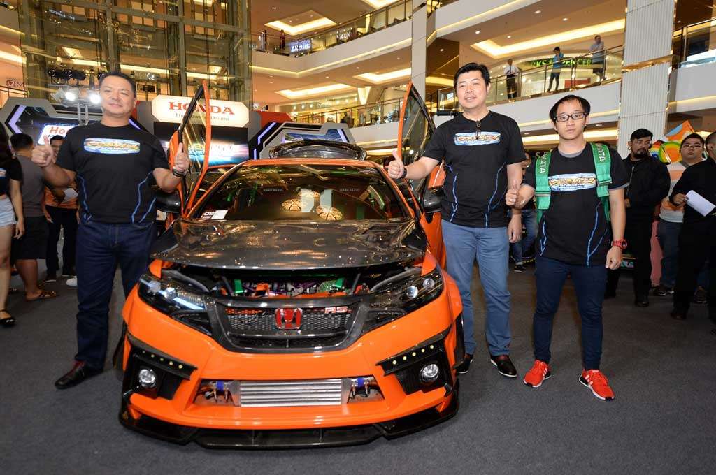 Berebut Jawara Honda Jazz dan Brio Tuning Contest Berebut Jawara Honda Jazz dan Brio Tuning Contest