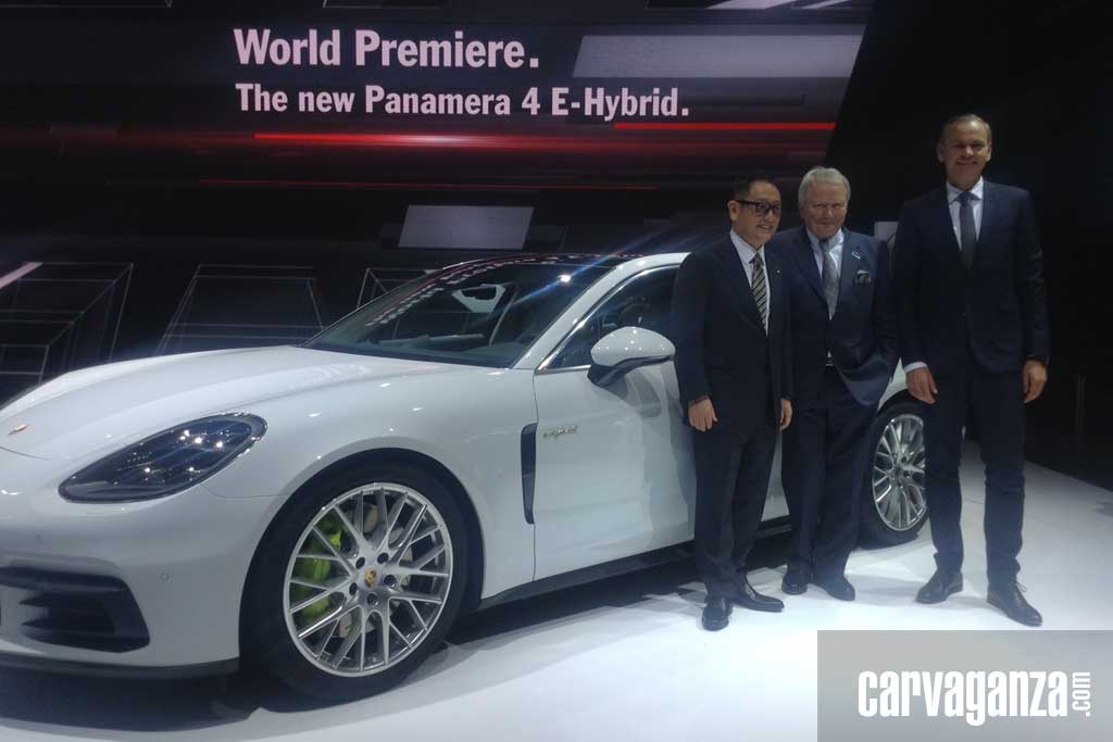 Akio Toyoda Kepincut Porsche Panamera 4 e-Hybrid Akio Toyoda Kepincut Porsche Panamera 4 e-Hybrid