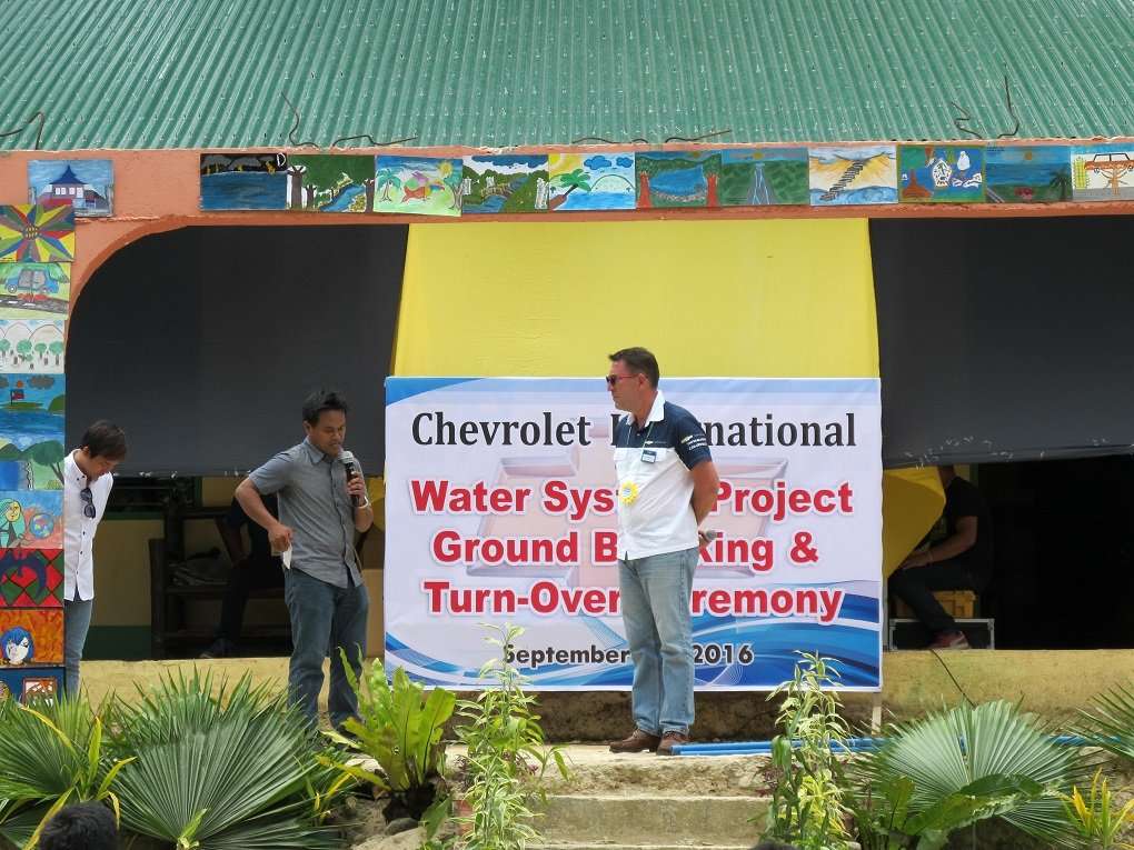 Chevrolet Perbaiki Sekolah di Cebu Filipina Chevrolet Perbaiki Sekolah di Cebu Filipina