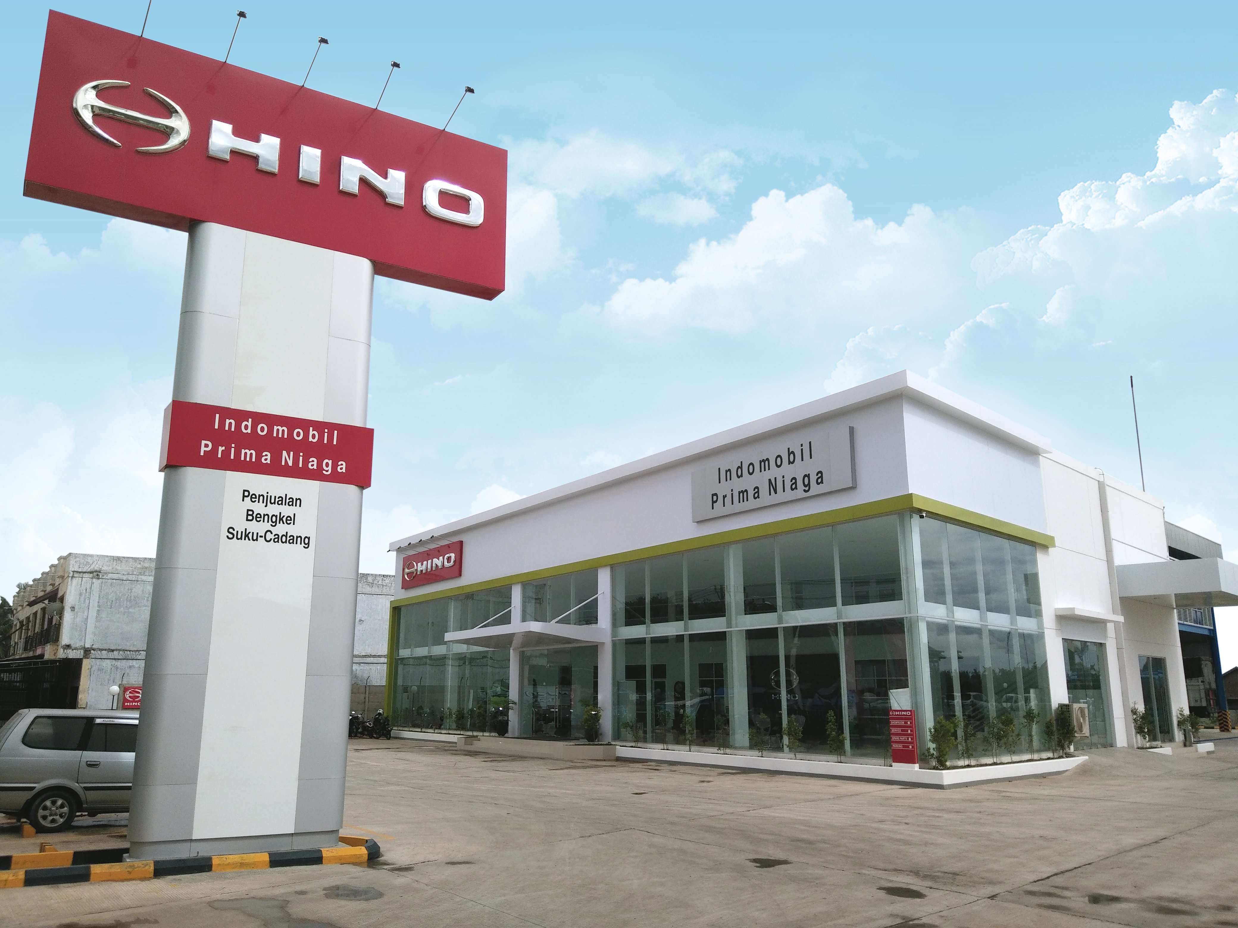 Hino Resmikan Dealer Baru di Aceh Hino Resmikan Dealer Baru di Aceh