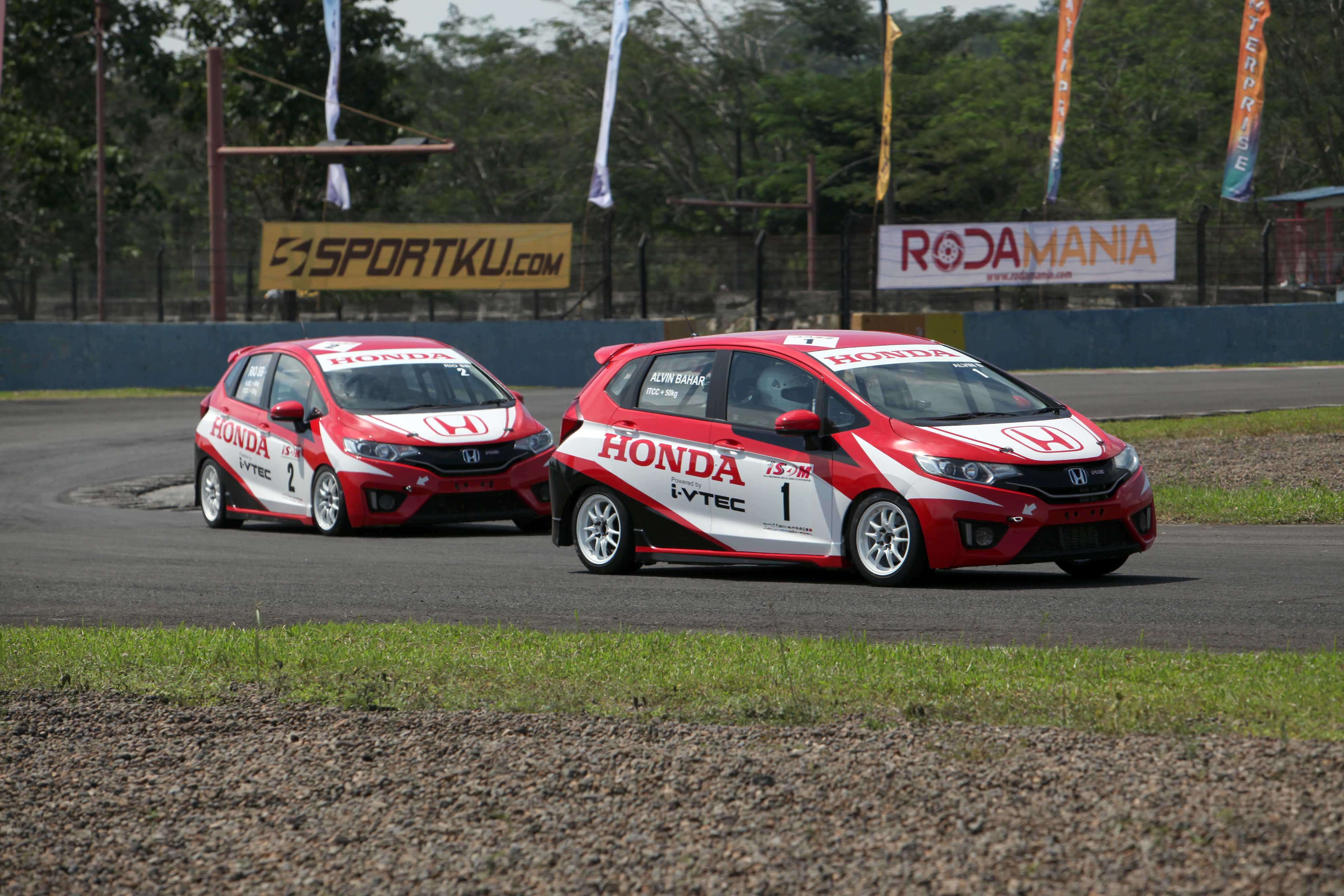 Honda Jazz dan Honda Brio Speed Challenge Digelar Akhir Pekan Ini Honda Jazz dan Honda Brio Speed Challenge Digelar Akhir Pekan Ini