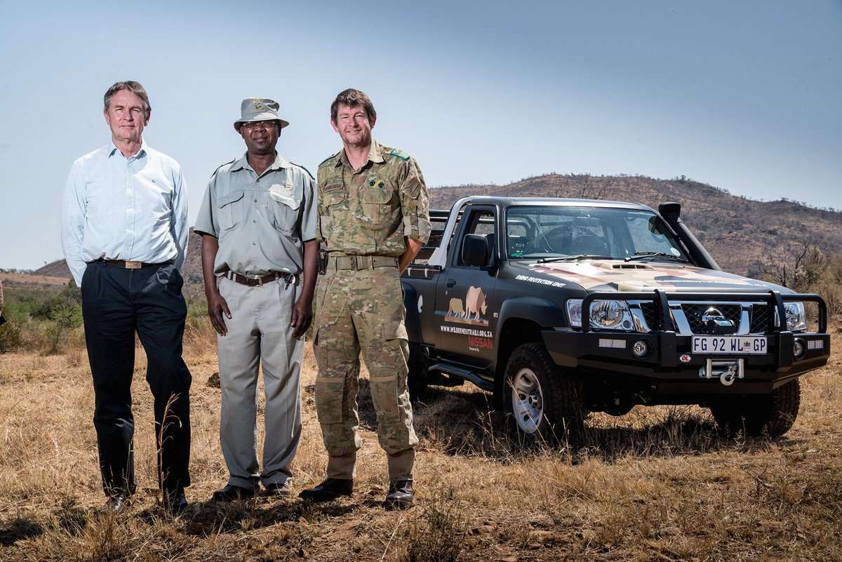 Nissan Donasikan Nissan Patrol untuk Lindungi Badak Afrika Nissan Donasikan Nissan Patrol untuk Lindungi Badak Afrika