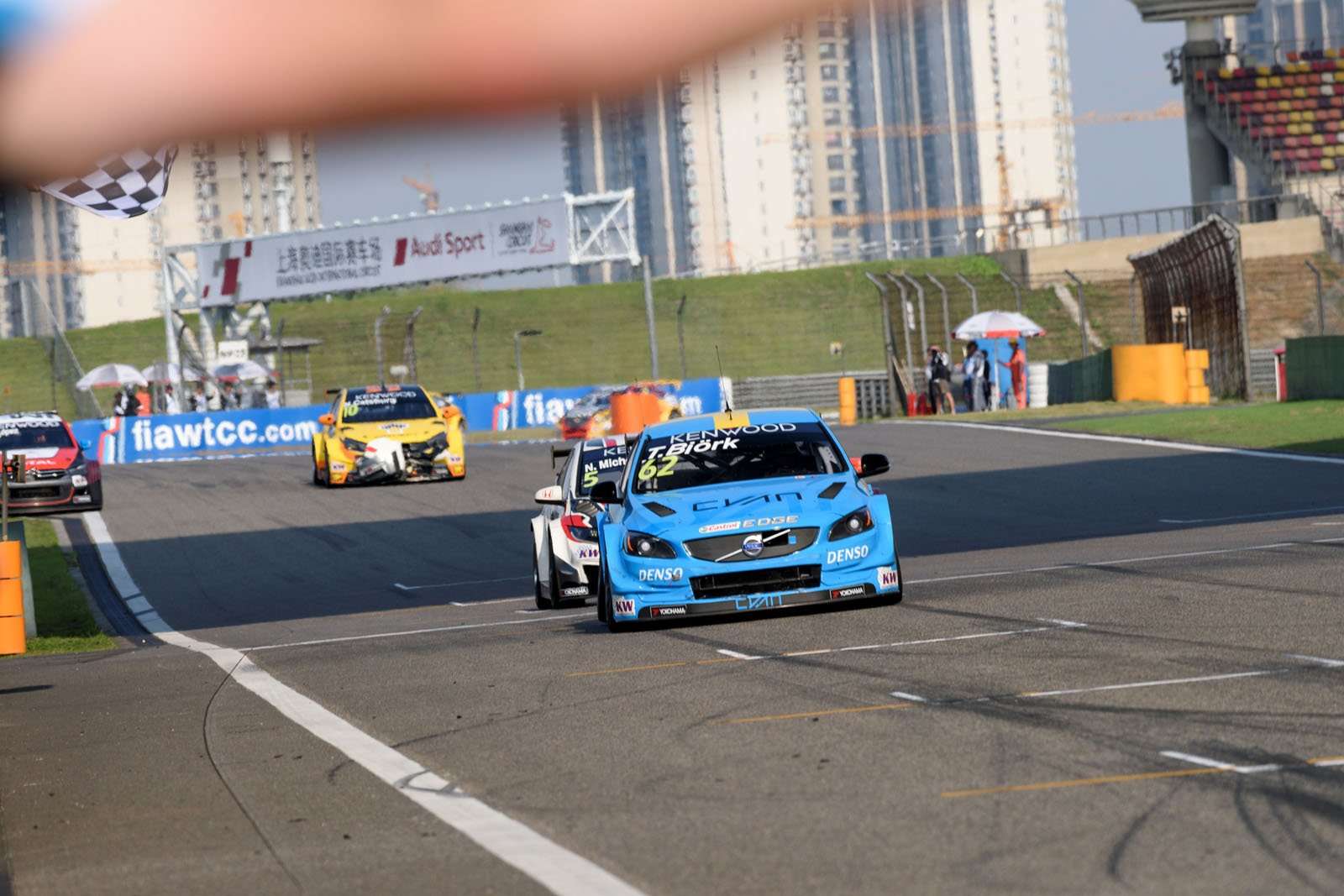 Volvo Sabet Kemenangan Pertama di World Touring Car Championship Volvo Sabet Kemenangan Pertama di World Touring Car Championship