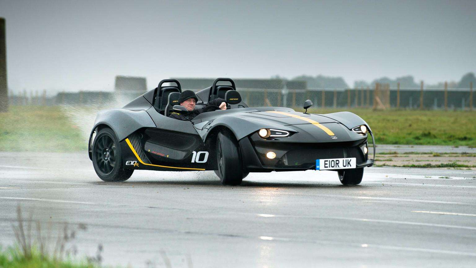 Zenos Gandeng Cosworth Bangun Mesin Hybrid Zenos Gandeng Cosworth Bangun Mesin Hybrid