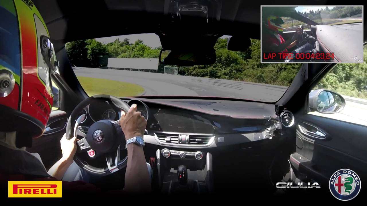 Alfa Romeo Giulia Quadrifoglio Rebut Rekor Tercepat Nurburging Alfa Romeo Giulia Quadrifoglio Rebut Rekor Tercepat Nurburging