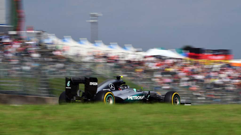 Rosberg Lewati Tantangan Ricciardo di FP3 GP Jepang Rosberg Lewati Tantangan Ricciardo di FP3 GP Jepang