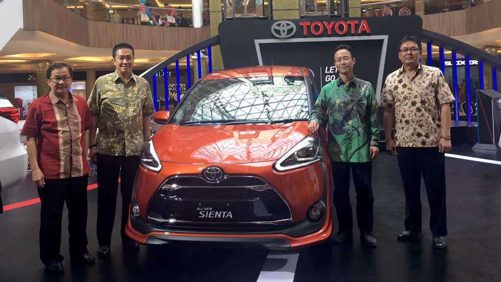 Toyota Gelar Road Show di Bandung Toyota Gelar Road Show di Bandung