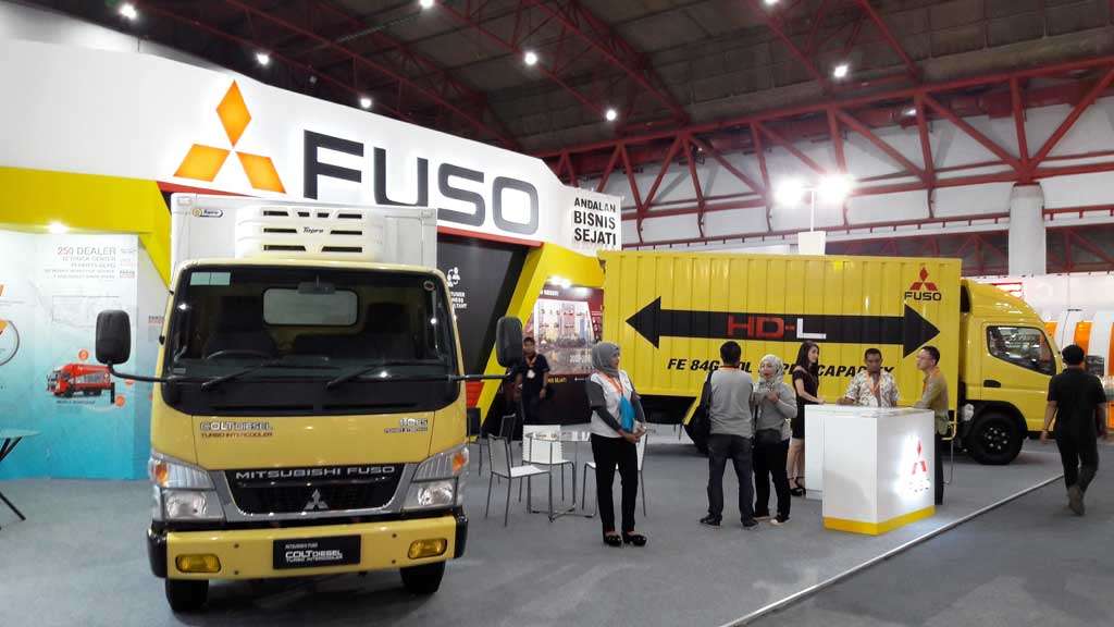Mitsubishi Fuso Pamerkan 3 Produk Andalan di ITSCL 2016 Mitsubishi Fuso Pamerkan 3 Produk Andalan di ITSCL 2016