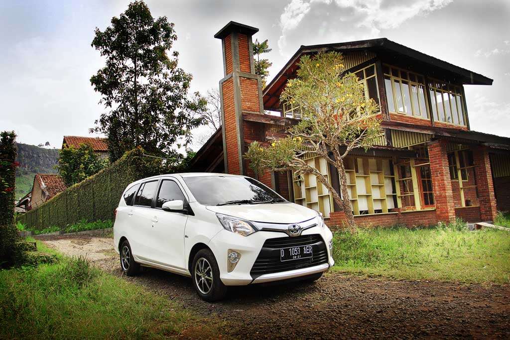Toyota Kuasai 36% Pasar Hingga Kuartal III 2016 Toyota Kuasai 36% Pasar Hingga Kuartal III 2016