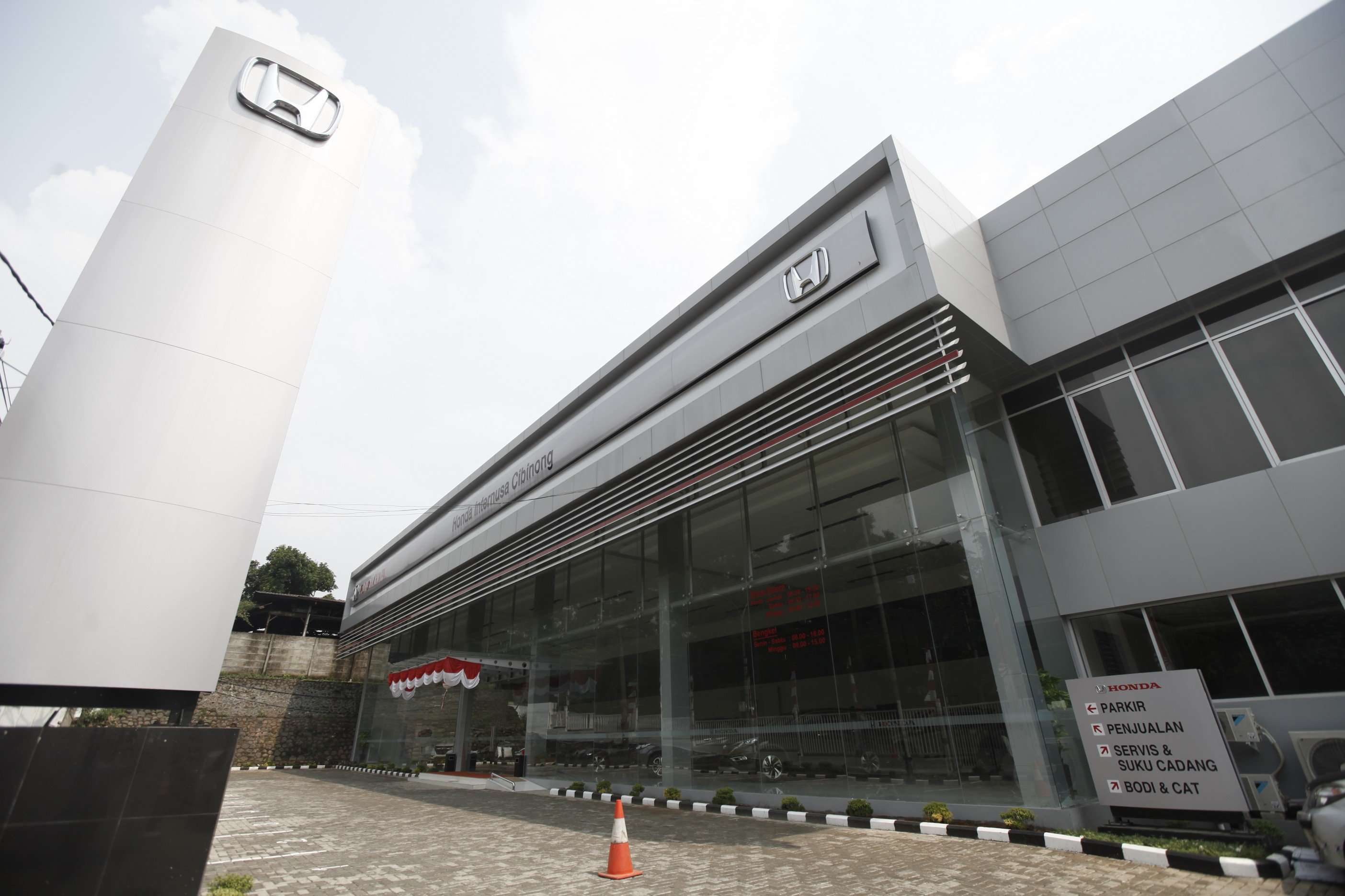 Honda Resmikan Dealer Honda Internusa Cibinong Honda Resmikan Dealer Honda Internusa Cibinong