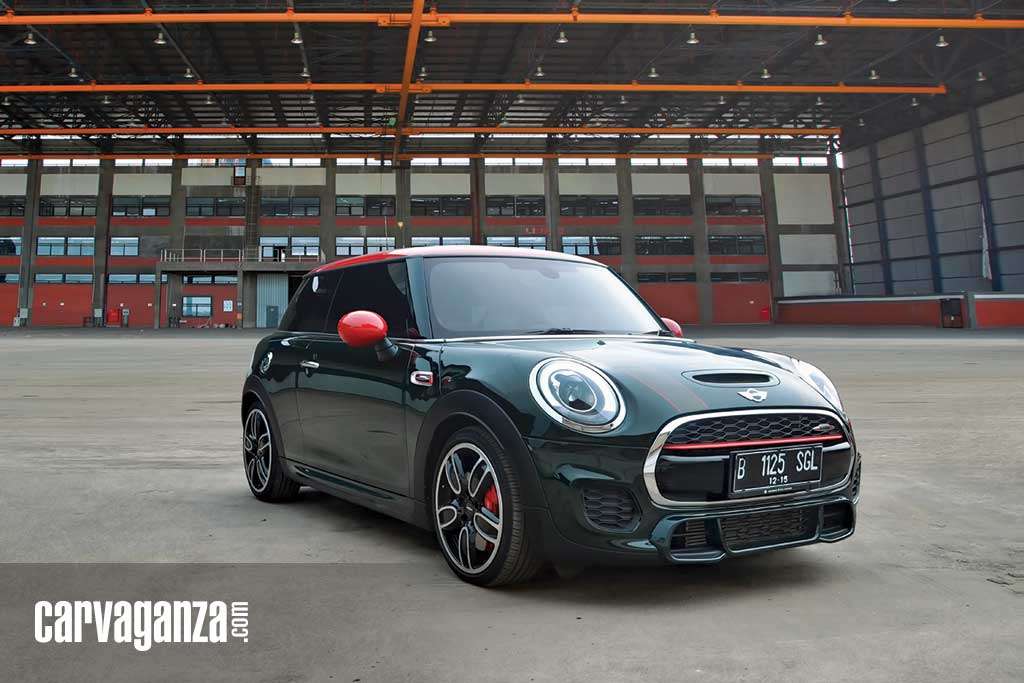 TEST DRIVE: MINI Cooper S John Cooper Work TEST DRIVE: MINI Cooper S John Cooper Work