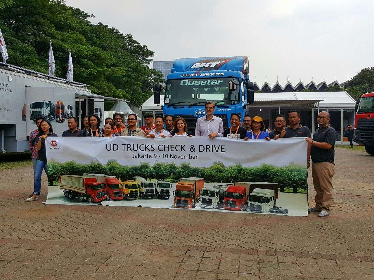 Merasakan Kemampuan UD Truck Quester Merasakan Kemampuan UD Truck Quester