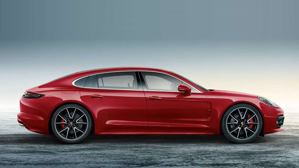 Porsche Panamera Turbo Executive Yang Makin Eksklusif Porsche Panamera Turbo Executive Yang Makin Eksklusif