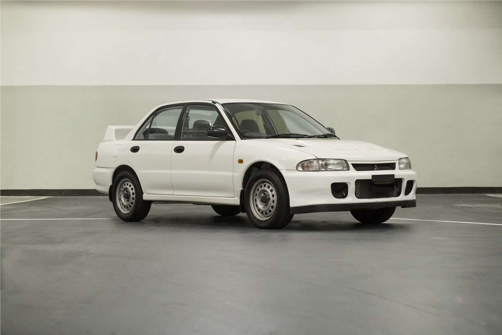 Mitsubishi Lancer Evo II Original Dibanderol Rp 259 Juta Mitsubishi Lancer Evo II Original Dibanderol Rp 259 Juta