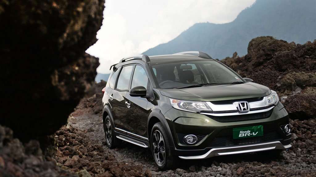 Honda Catat Rekor Penjualan Lagi, Tempel Posisi Toyota Honda Catat Rekor Penjualan Lagi, Tempel Posisi Toyota