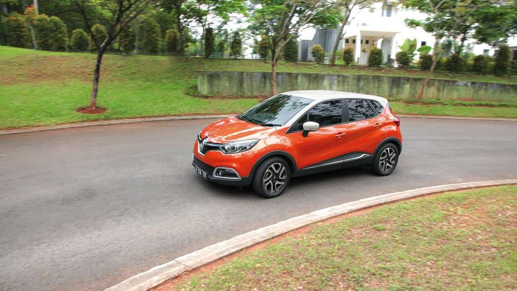 TEST DRIVE: Renault Captur, Classy Crossover TEST DRIVE: Renault Captur, Classy Crossover