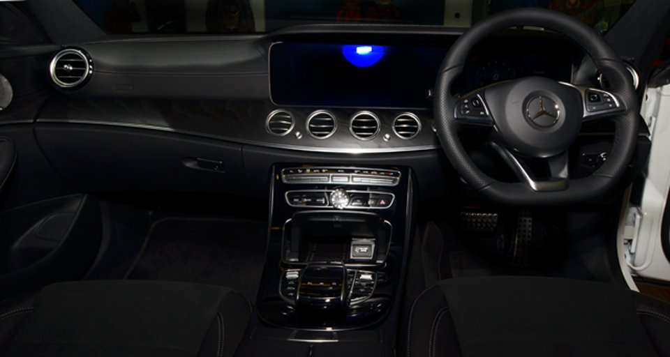 Mercedes-Benz E-Class Menjadi Backbone MBI Mercedes-Benz E-Class Menjadi Backbone MBI