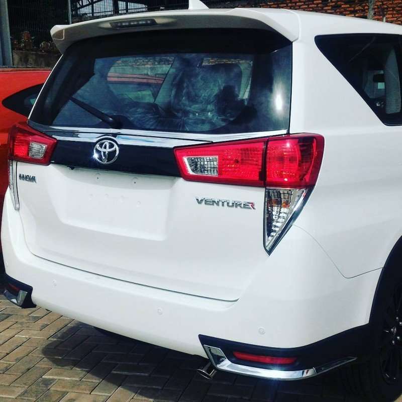 Toyota Innova Venturer Resmi Mengaspal Pekan Depan Toyota Innova Venturer Resmi Mengaspal Pekan Depan