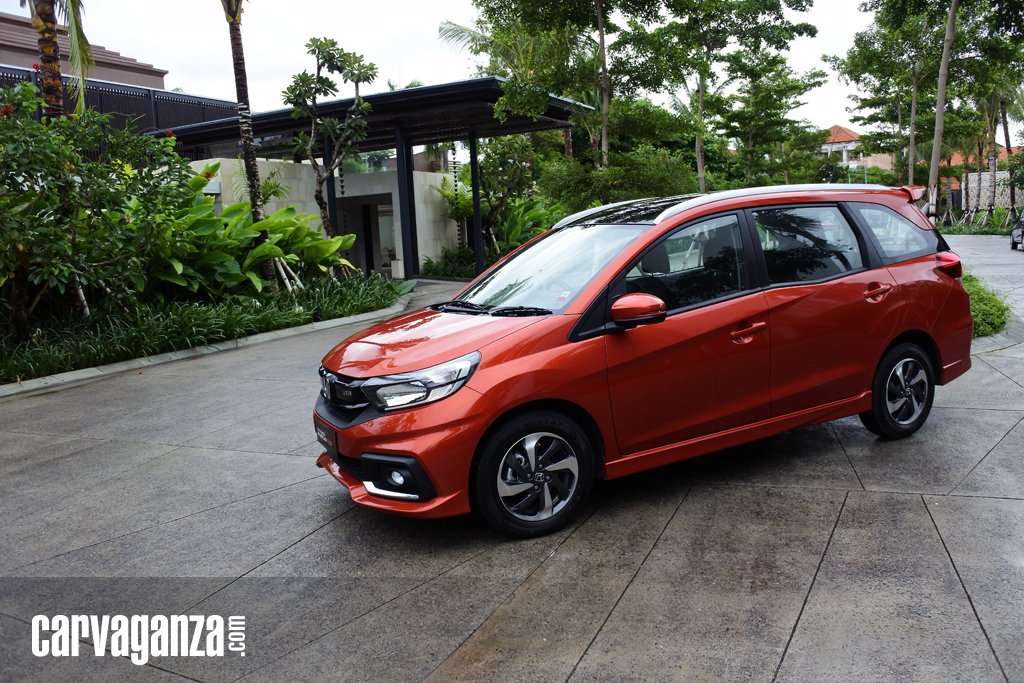 TEST DRIVE: Merasakan Performa New Honda Mobilio TEST DRIVE: Merasakan Performa New Honda Mobilio