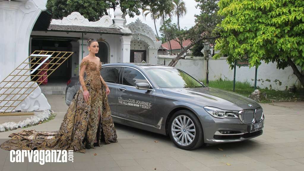 BMW 730Li Buatan Lokal Banyak Peminat BMW 730Li Buatan Lokal Banyak Peminat