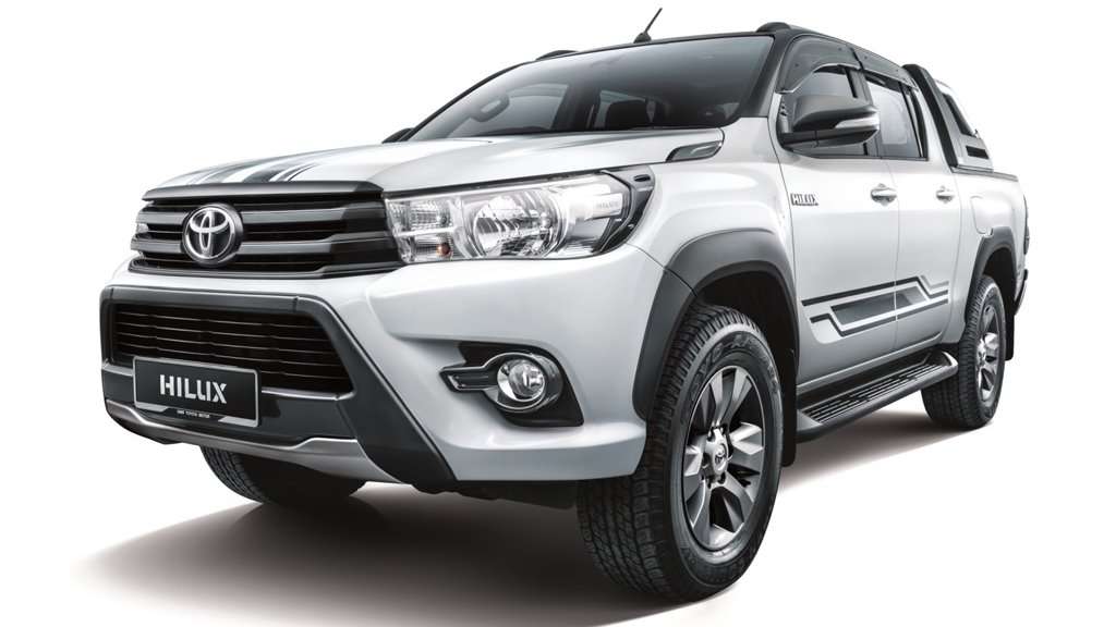 Toyota Hilux 2.4G AT Limited Edition Meluncur Toyota Hilux 2.4G AT Limited Edition Meluncur