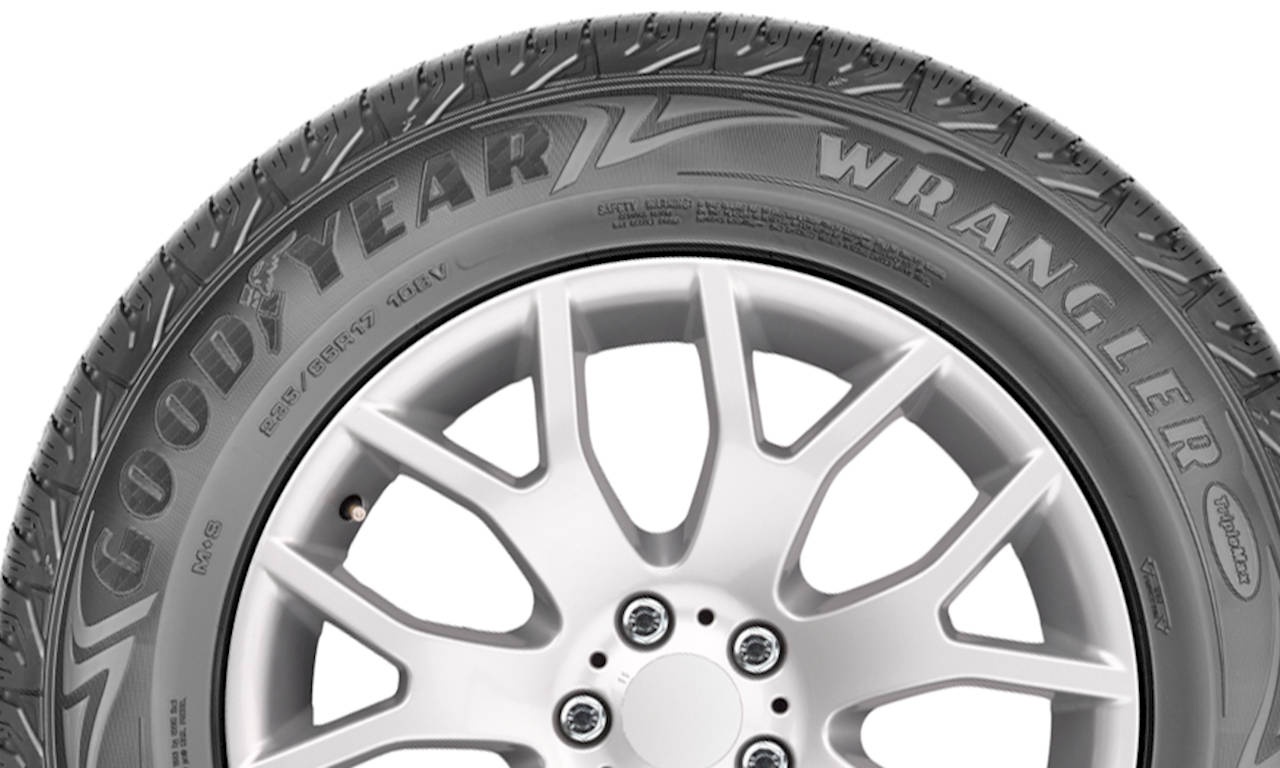 Wrangler TripleMax, Ban Andalan Goodyear untuk SUV Wrangler TripleMax, Ban Andalan Goodyear untuk SUV