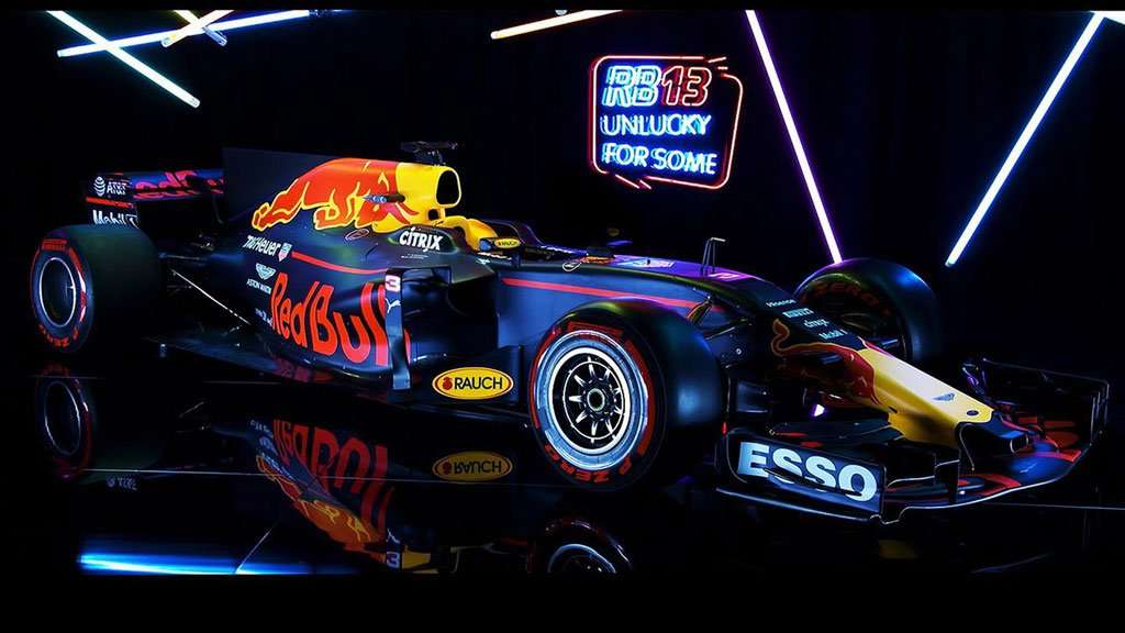 Red Bull RB13 Siap Hadang Dominasi Mercedes Red Bull RB13 Siap Hadang Dominasi Mercedes