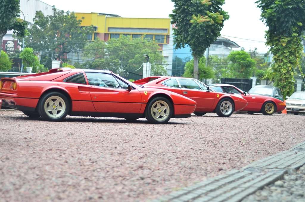 GALERI FOTO: Deretan Mobil Klasik Ferrari GALERI FOTO: Deretan Mobil Klasik Ferrari