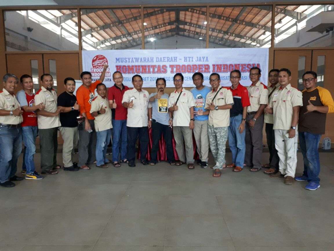 Ditto Pimpin Komunitas Trooper Indonesia Chapter DKI Jaya Ditto Pimpin Komunitas Trooper Indonesia Chapter DKI Jaya