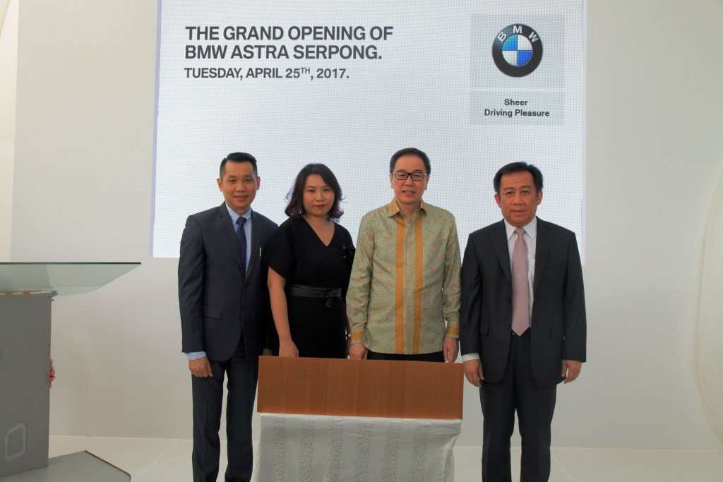 BMW Resmikan Diler i Pertama Di Indonesia BMW Resmikan Diler i Pertama Di Indonesia