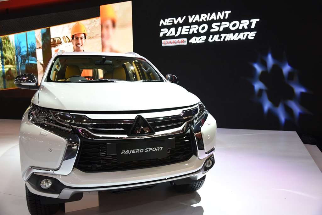 Fitur Baru Mitsubishi Pajero Sport Dakar 4x2 Ultimate Fitur Baru Mitsubishi Pajero Sport Dakar 4x2 Ultimate