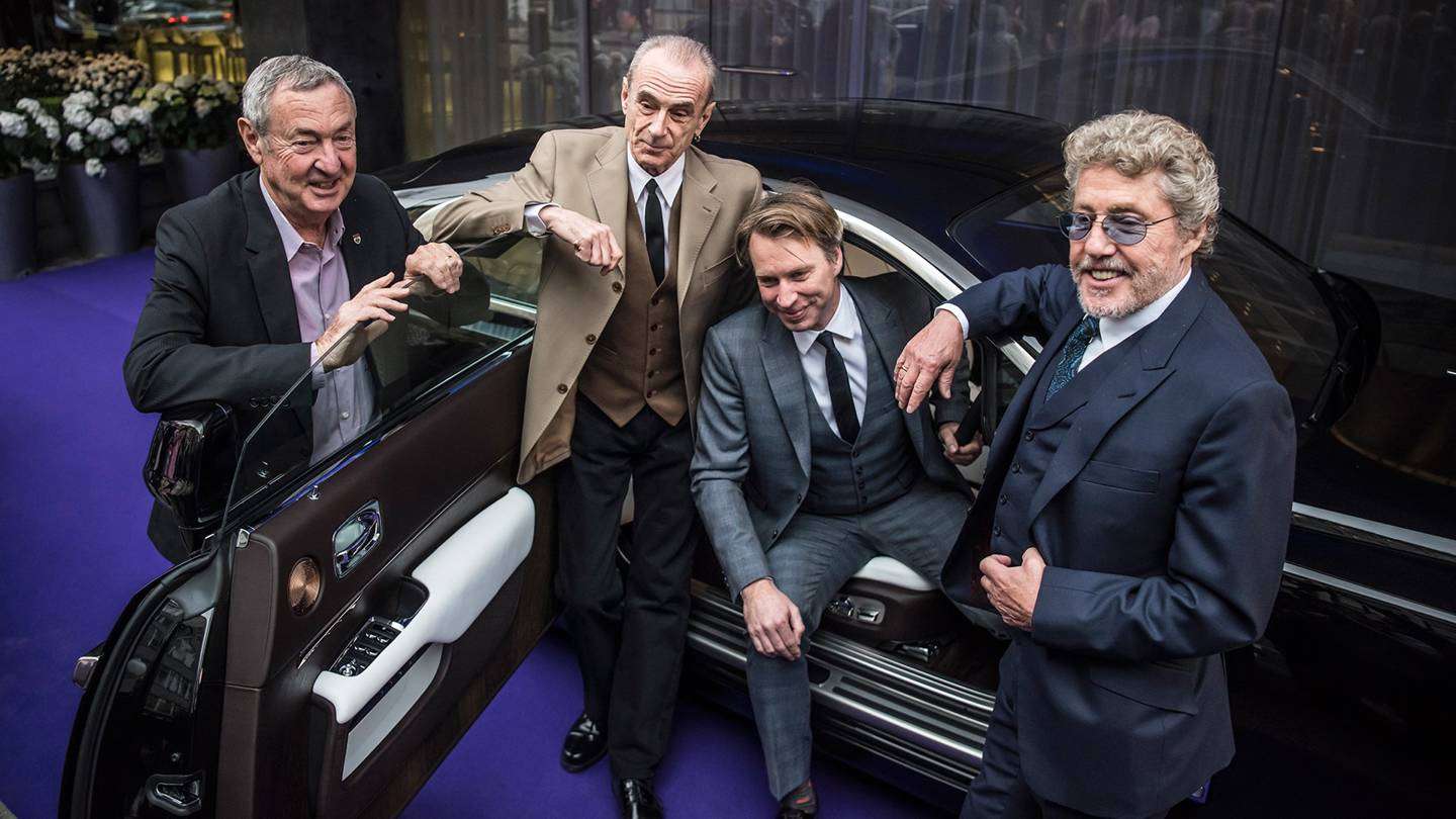Ikon Rock And Roll Menginspirasi Rolls_Royce Wraith Bespoke Ikon Rock And Roll Menginspirasi Rolls_Royce Wraith Bespoke