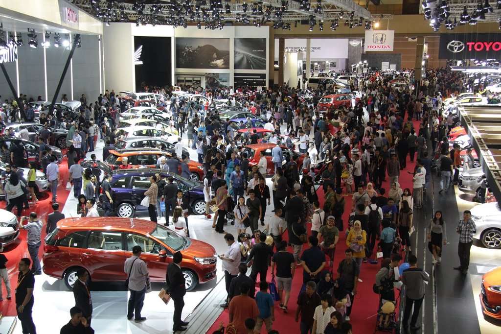 Rekor Baru, Pengunjung 503 Ribu, Transaksi Rp 3,2 T di IIMS 2017 Rekor Baru, Pengunjung 503 Ribu, Transaksi Rp 3,2 T di IIMS 2017