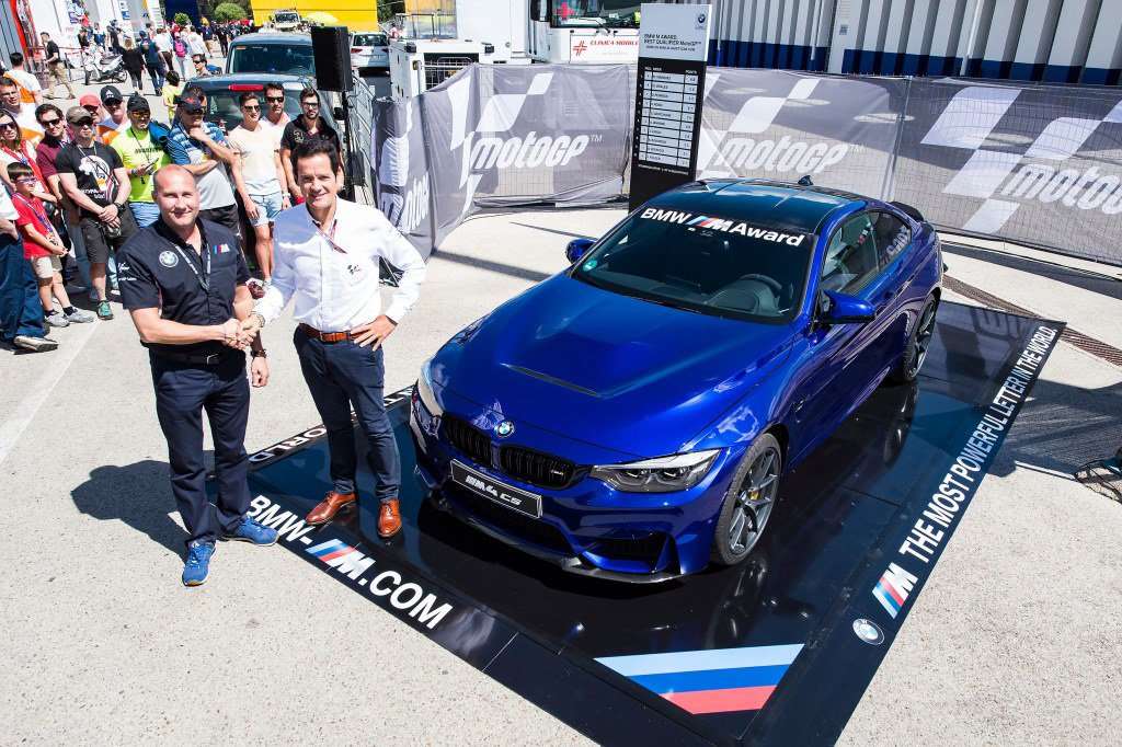 BMW M4 CS Jadi Hadiah di MotoGP 2017. BMW M4 CS Jadi Hadiah di MotoGP 2017.