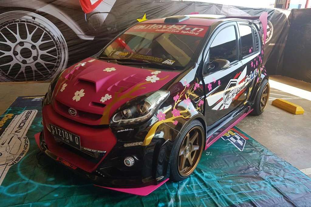 Daihatsu Dress-Up Challenge 2017 Sambangi Kota Cirebon Daihatsu Dress-Up Challenge 2017 Sambangi Kota Cirebon