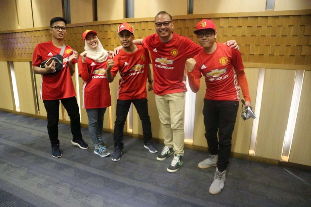 Fans Sepakbola Indonesia Bertanding di Old Trafford dalam Chevrolet Fan Cup 2017 Fans Sepakbola Indonesia Bertanding di Old Trafford dalam Chevrolet Fan Cup 2017