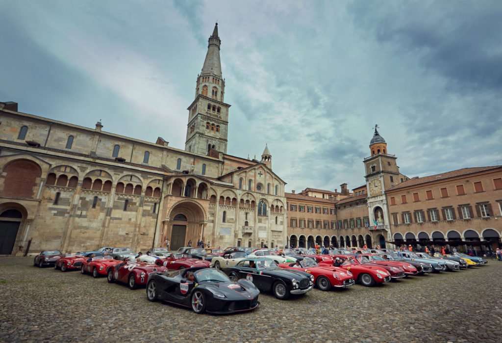 Momen Langka, 70 Ferrari Klasik Meriahkan Cavalcade Classiche 2017 Momen Langka, 70 Ferrari Klasik Meriahkan Cavalcade Classiche 2017