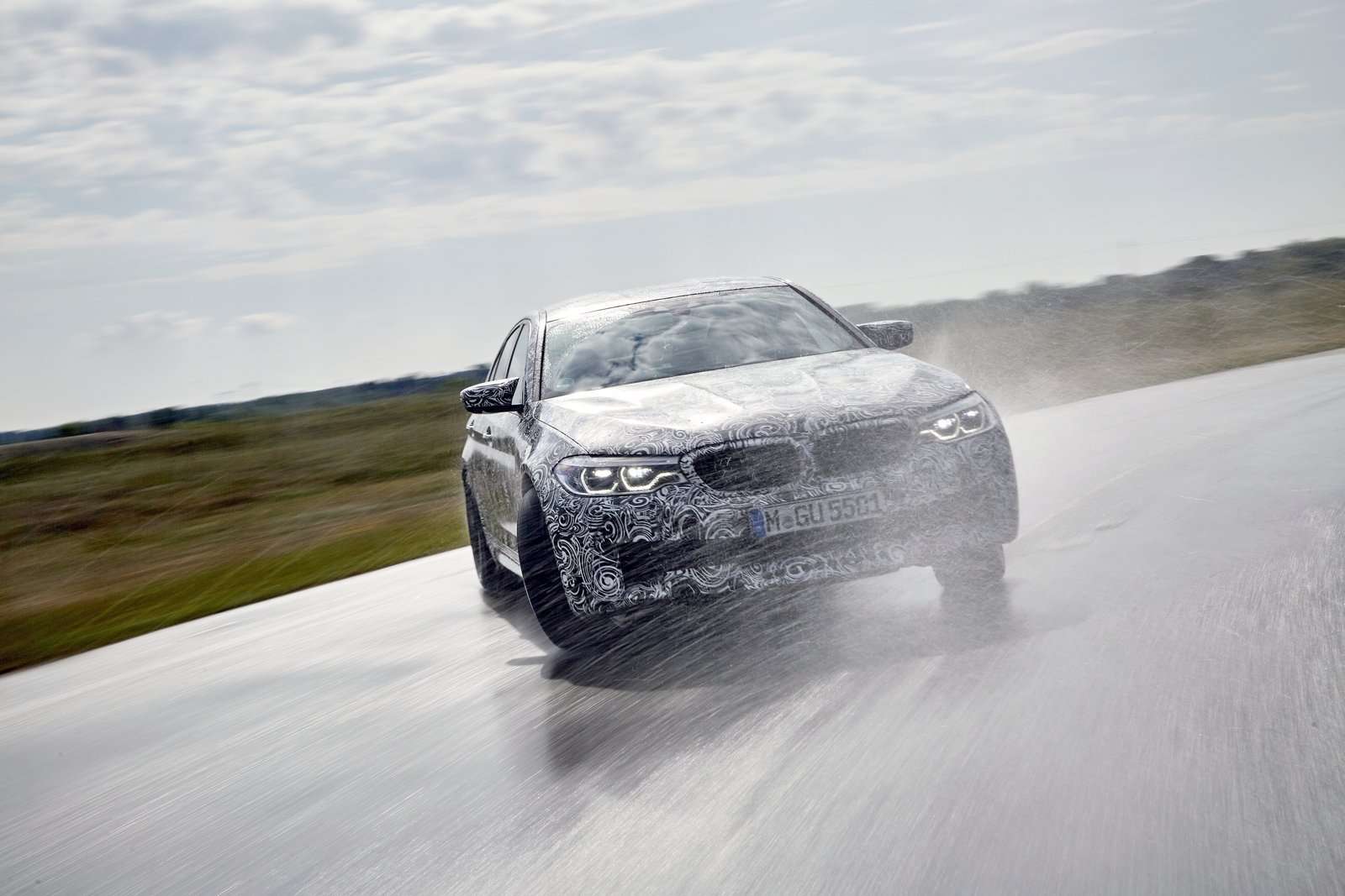 BMW M5 2018 Bakal Memiliki Tenaga 600 HP BMW M5 2018 Bakal Memiliki Tenaga 600 HP