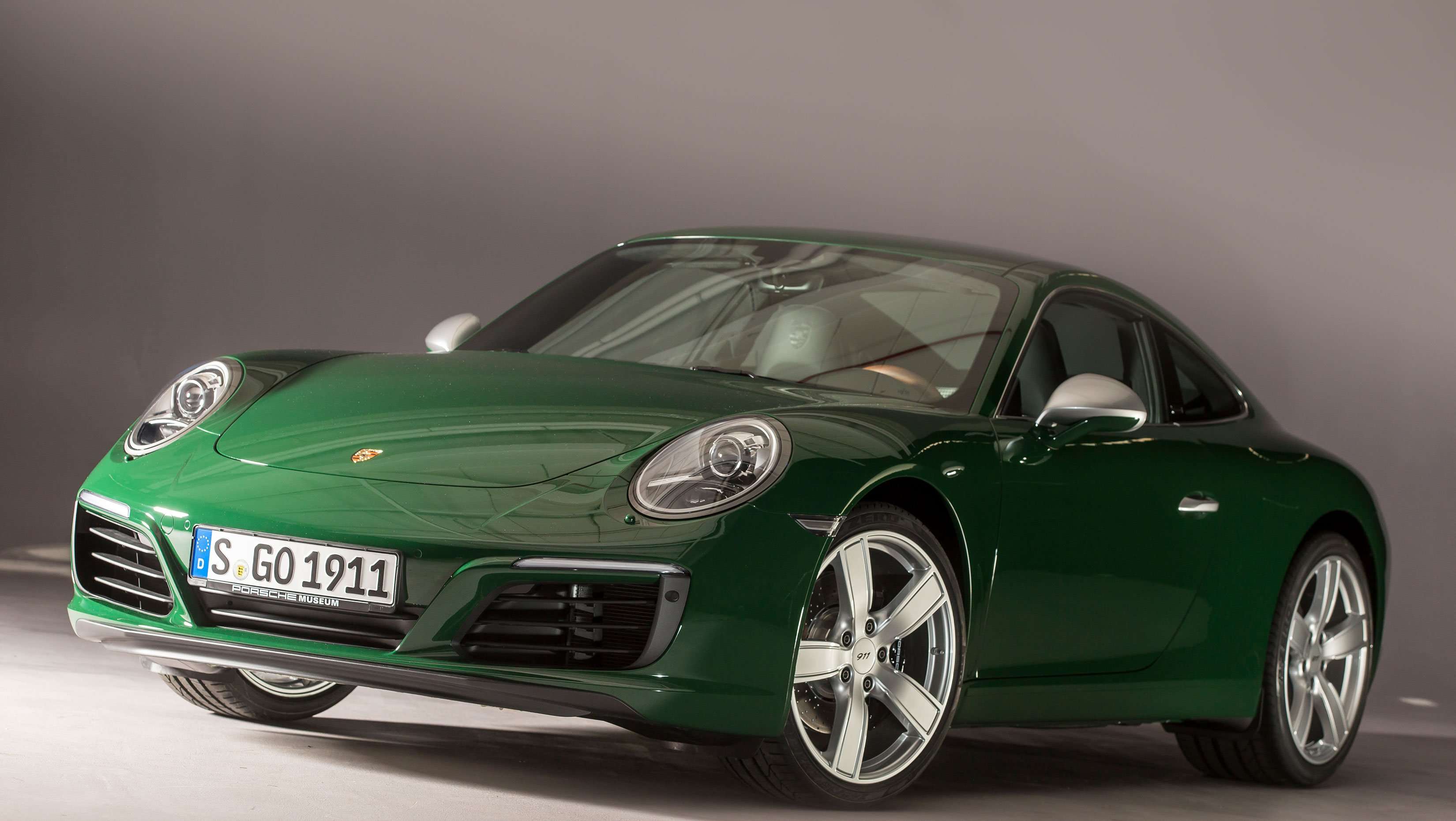 Peringati Produksi 911 Ke-1 Juta, Porsche Rilis Produk Istimewa Peringati Produksi 911 Ke-1 Juta, Porsche Rilis Produk Istimewa