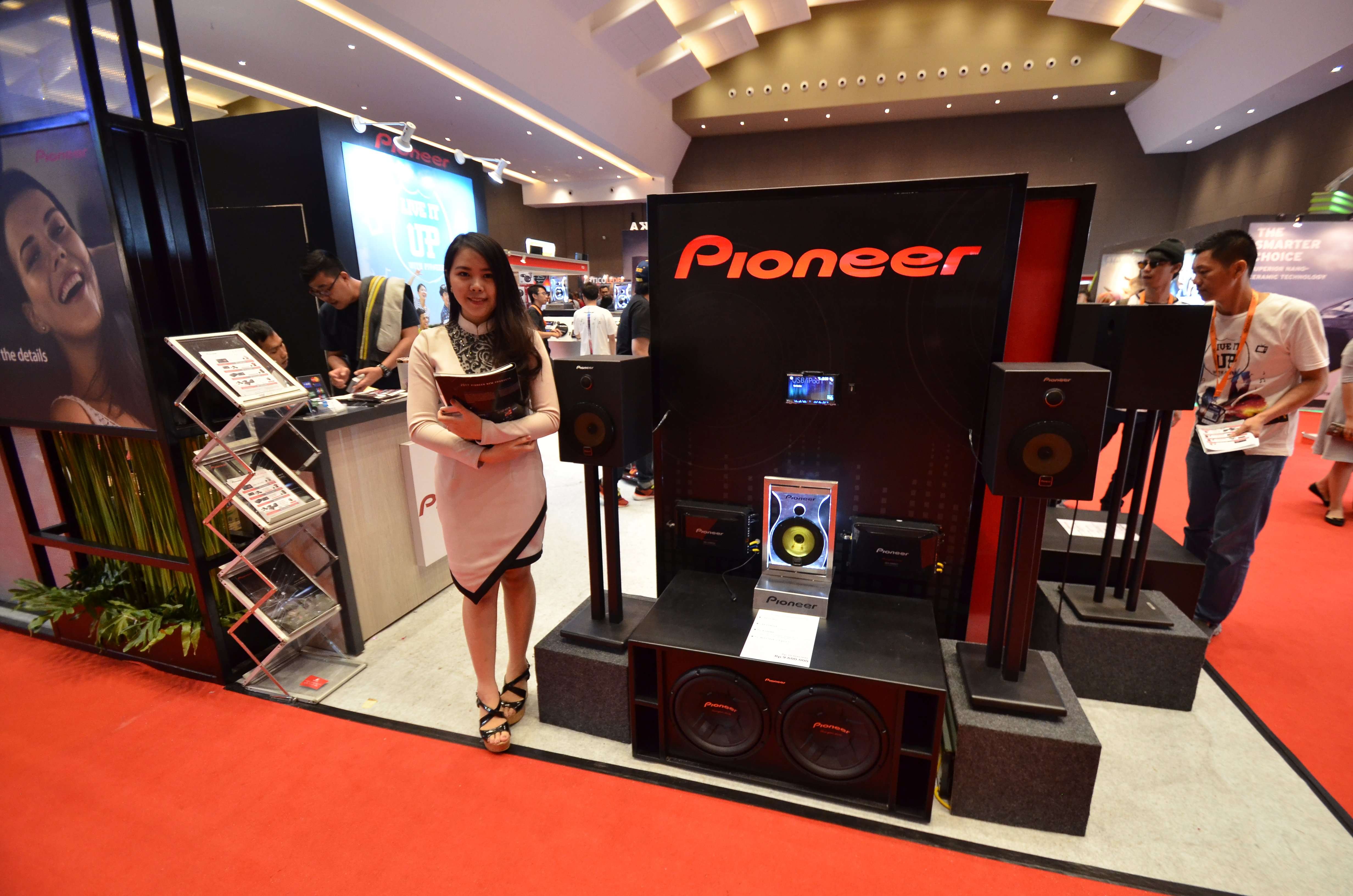 Pioneer Luncurkan Produk Baru dan Promo Menarik di IIMS 2017 Pioneer Luncurkan Produk Baru dan Promo Menarik di IIMS 2017