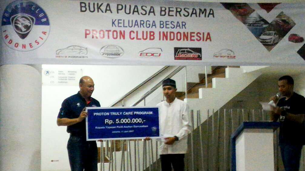 Proton Club Indonesia Peduli Sosial Proton Club Indonesia Peduli Sosial