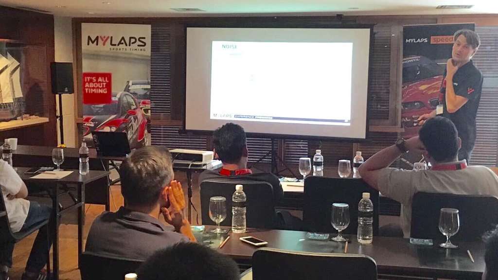 Tingkatkan Kualitas, IMI Bakal Optimalkan Penggunaan Live Timing Tingkatkan Kualitas, IMI Bakal Optimalkan Penggunaan Live Timing