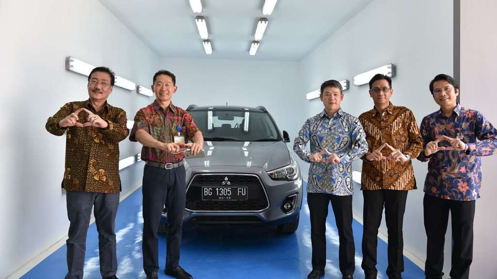MMKSI Resmikan Fasilitas Perbaikan dan Pengecatan di Palembang MMKSI Resmikan Fasilitas Perbaikan dan Pengecatan di Palembang