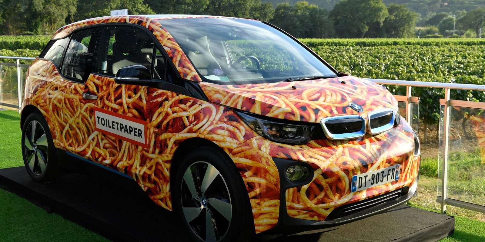 BMW i3 Spaghetti Ini Dilelang Seharga Rp 1,6 Miliar BMW i3 Spaghetti Ini Dilelang Seharga Rp 1,6 Miliar