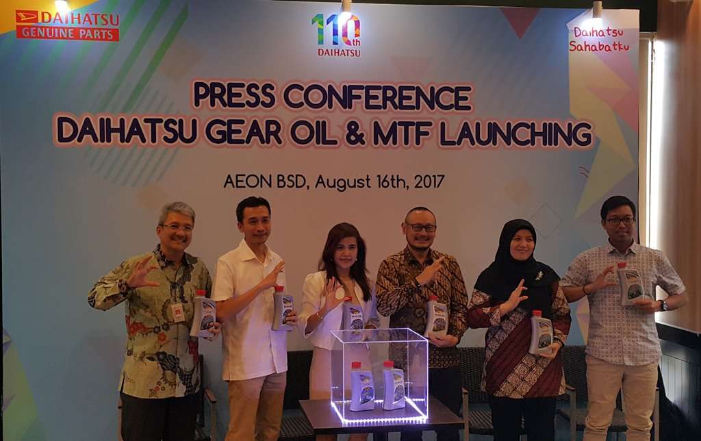 Daihatsu Luncurkan Oli Resmi Khusus Transmisi dan Gardan Daihatsu Luncurkan Oli Resmi Khusus Transmisi dan Gardan