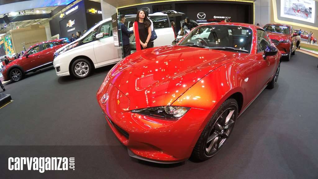 Mazda MX-5 RF Hipnotis Pengunjung GIIAS 2017 Mazda MX-5 RF Hipnotis Pengunjung GIIAS 2017