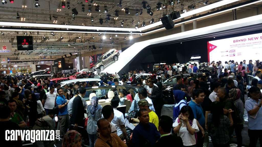 Mitsubishi Xpander Bikin Pecah, Jadi Bintang GIIAS 2017 Mitsubishi Xpander Bikin Pecah, Jadi Bintang GIIAS 2017